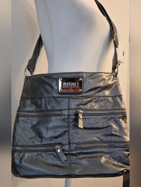 Buffalo David Bitton Dark Silver Messenger Bag